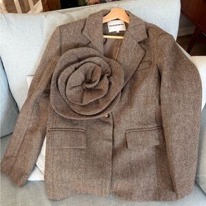 Elegant Brown Herringbone Blazer with Rosette Detail